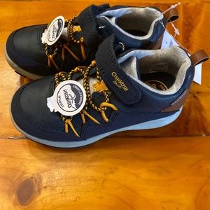 Oshkosh Boy's Cycla Everplay Navy Blue Sneakers | Size 10